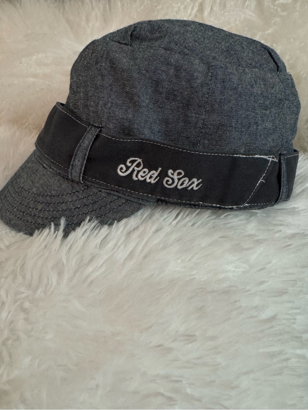 Rare newsboy Red Sox Cap! Never worn.